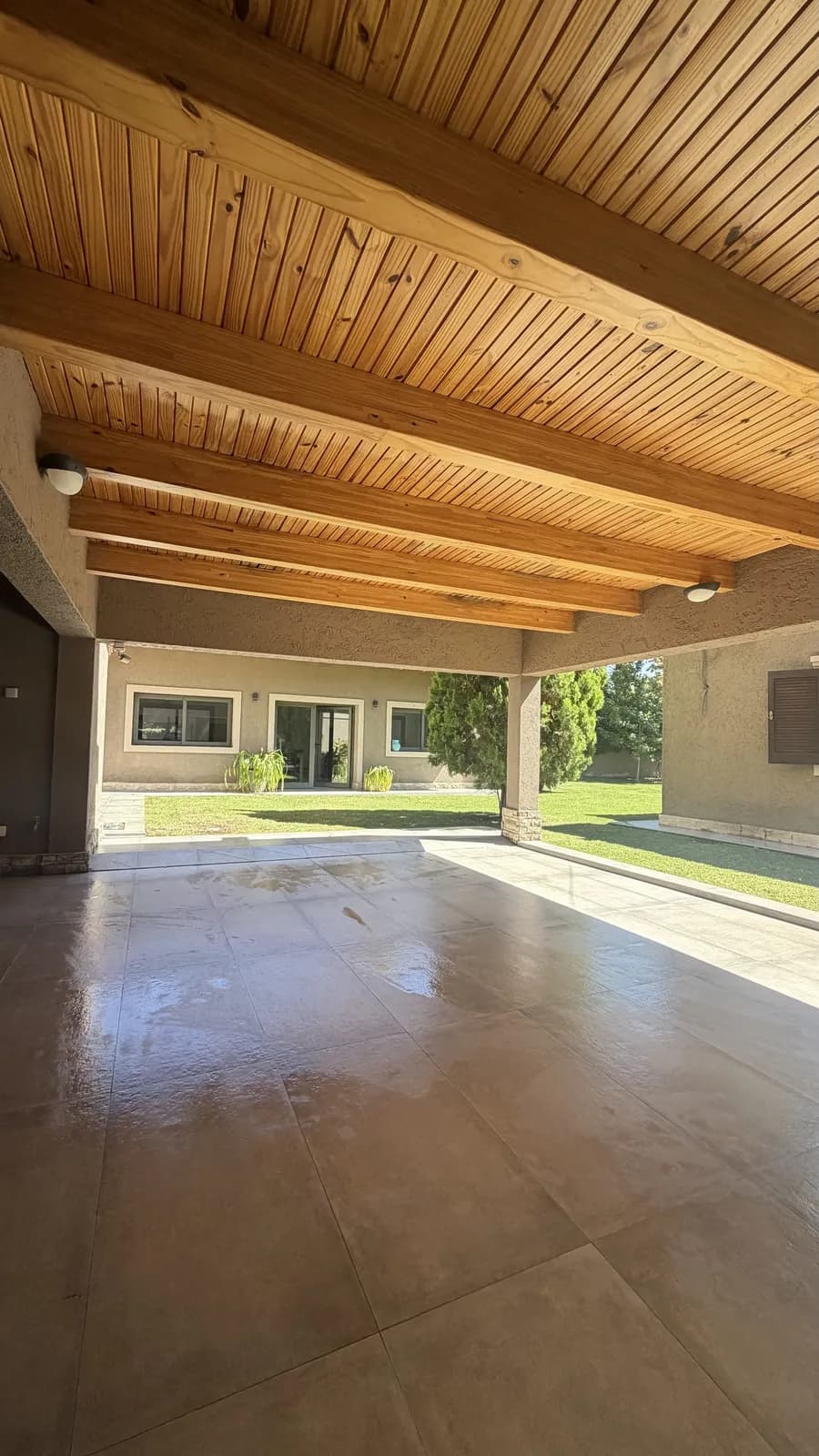 Casa 3 dorm. + departamento independiente en Chacras de Coria — foto 6