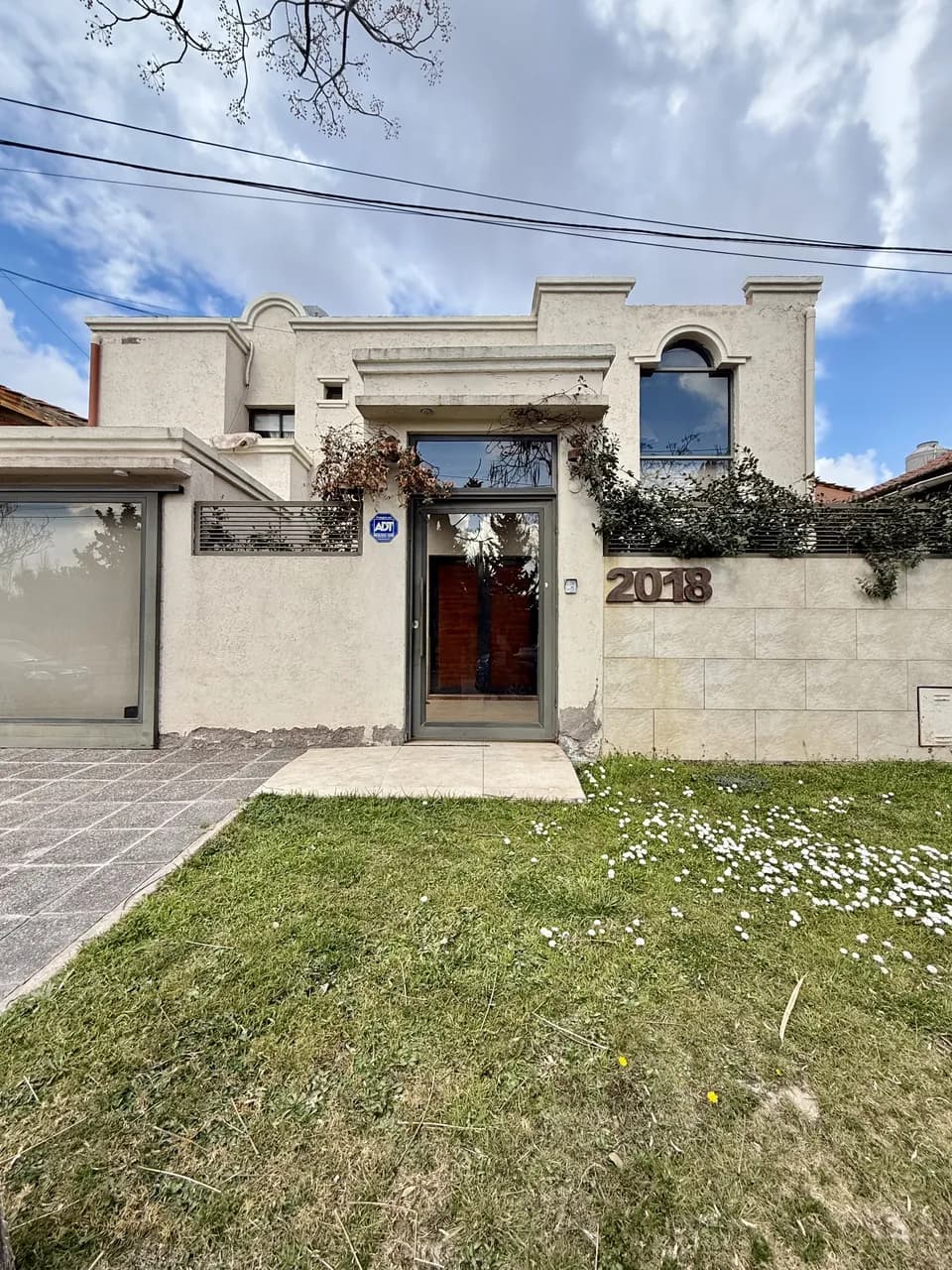 Casa 3 dorm. en Barrio Cordón del Plata — Chacras de Coria