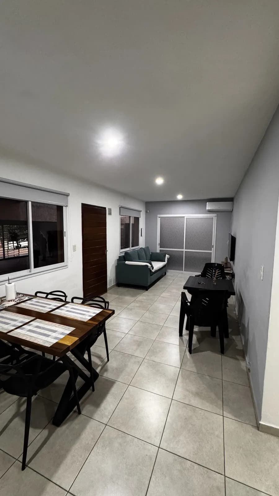 Departamento 2 dorm. en planta baja — Carrodilla