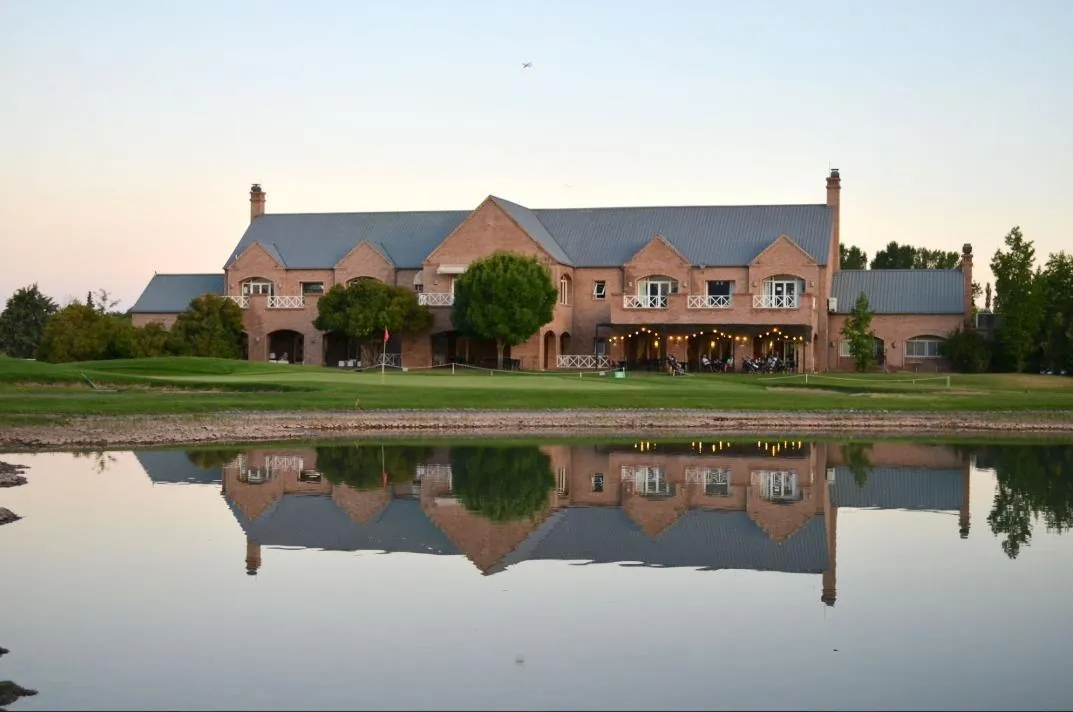 Lote 1.125 m² en La Vacherie Country Golf — Lunlunta