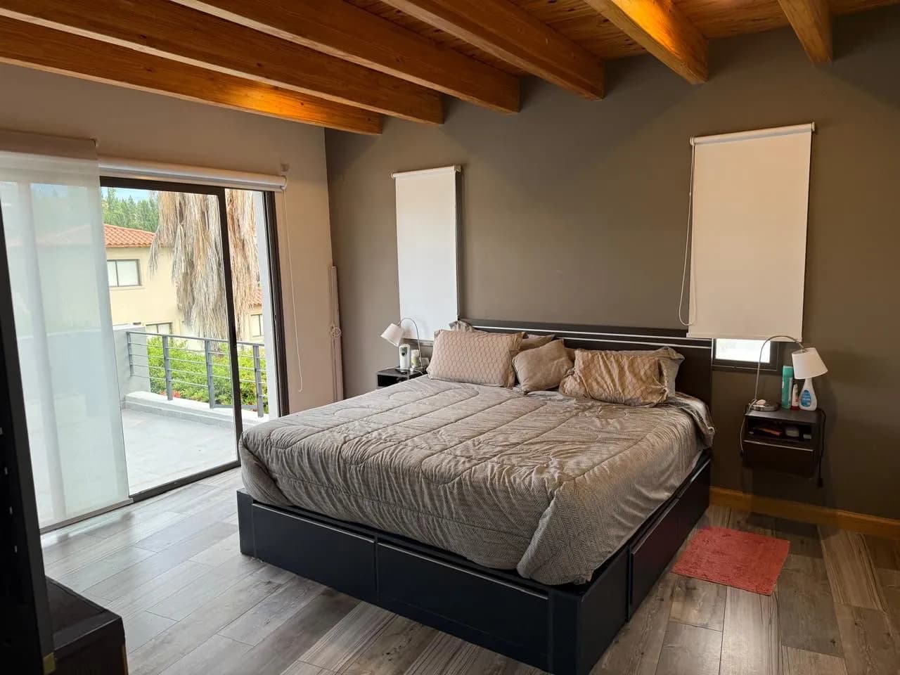 Casa 5 dorm. en Barrio El Remanso — Chacras de Coria — foto 2