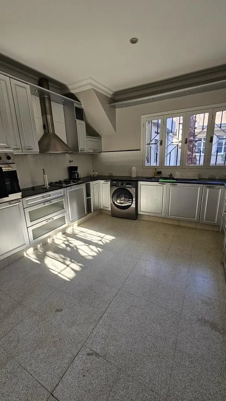 Casa 9 dorm. amoblada en Ciudad de Mendoza — foto 6