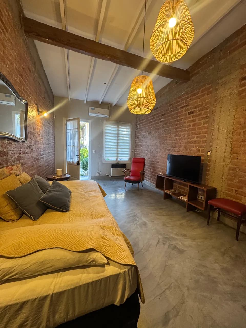 Casa 9 dorm. amoblada en Ciudad de Mendoza — foto 8