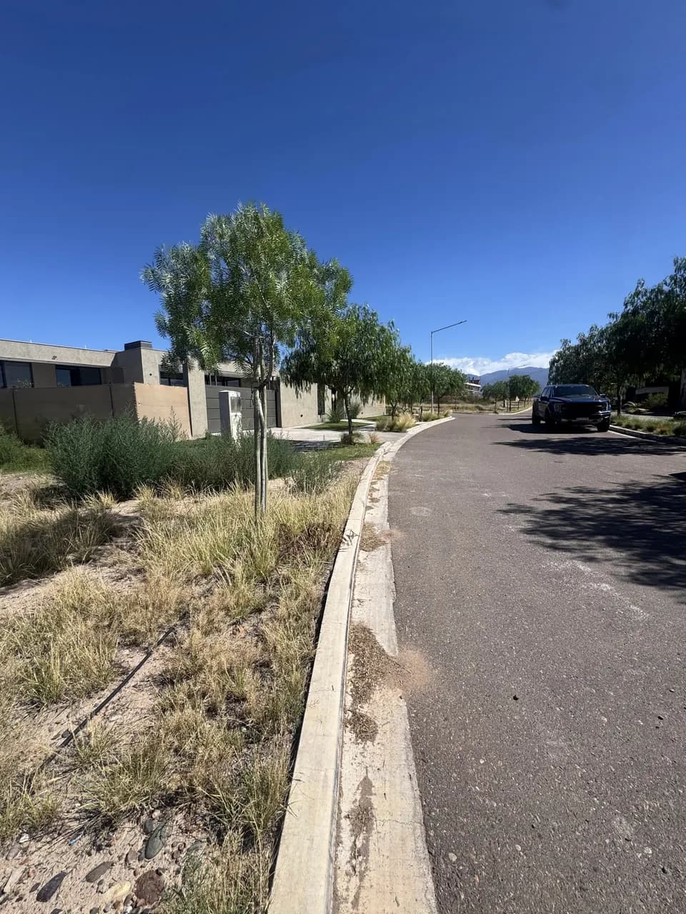 Lote 811 m² en Barrio Aguaribay, Sector Sierras — Chacras de Coria — foto 10