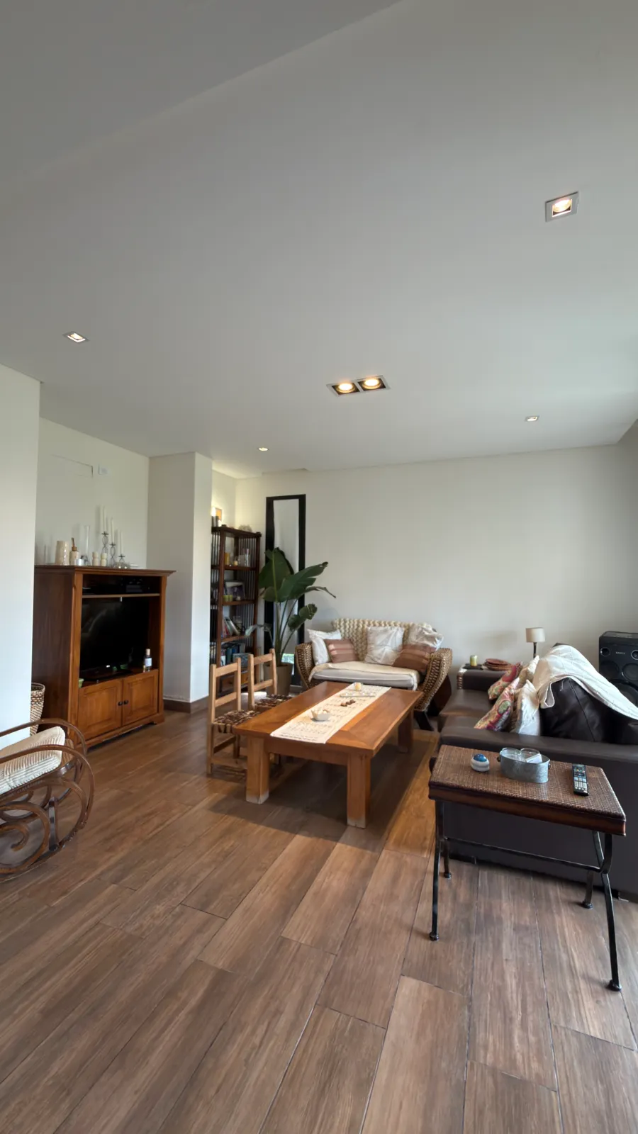Casa 4 dorm. en Barrio Rincón Viamonte - Chacras de Coria — foto 3