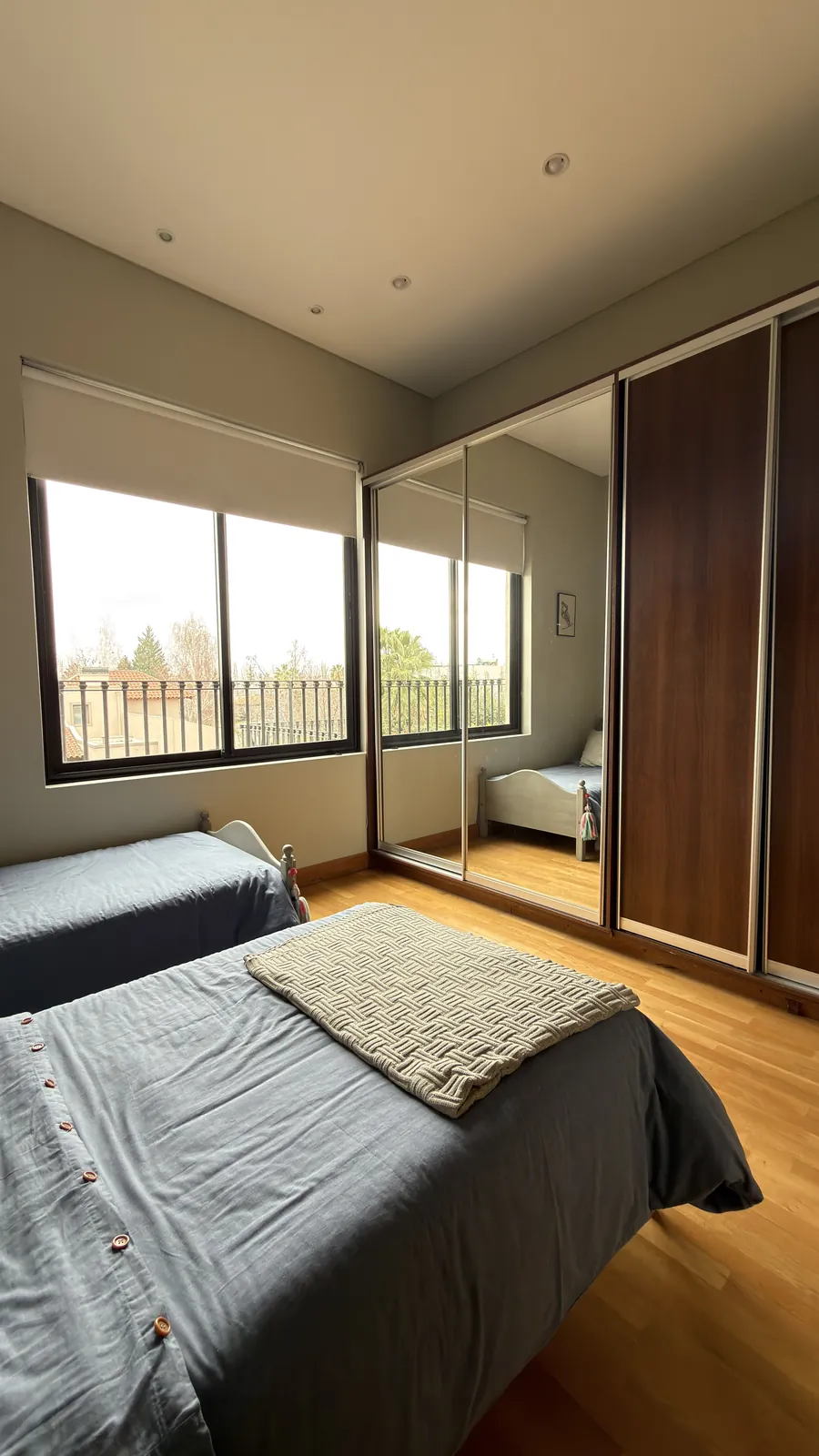 Casa 4 dorm. + estudio en Barrio Pueyrredón — Chacras de Coria — foto 8