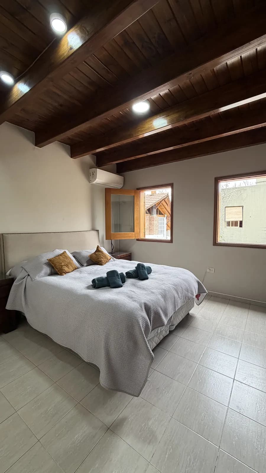Casa 3 dorm. + estudio en Barrio El Benteveo — Chacras de Coria — foto 9